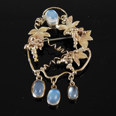 Lot 709 - A Scottish 9ct gold and moonstone brooch, with...