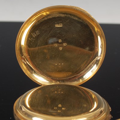 Lot 628 - An 18ct gold hunter cased pocket watch,...