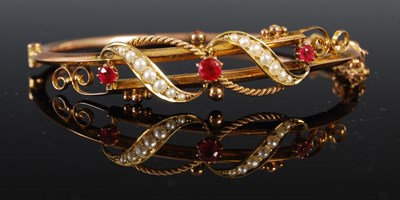 Lot 680 - A late 19th/early 20th century 9ct gold,...