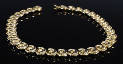 Lot 760 - Kria, an 18ct gold necklace and matching...