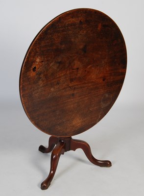 Lot 57 - A George III mahogany snap-top occasional...