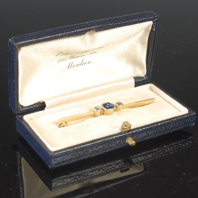 Lot 701 - An Edwardian diamond and sapphire three-stone...
