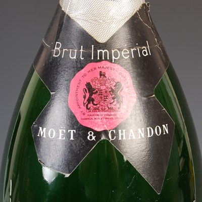 Lot 192 - A vintage Moët & Chandon Salmanazar champagne...