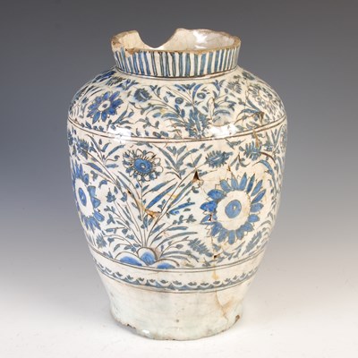 Lot 878 - A large Damascus pottery water jar, early 18th...