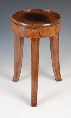 Lot 181 - A rare George III mahogany vase stand, the...