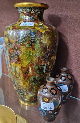 Lot 10 - A 20th century Japanese cloisonne vase, 23cm...