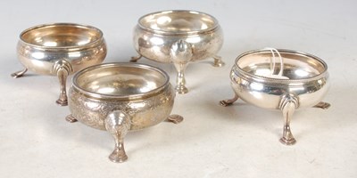 Lot 130 - A harlequin set of four assorted silver salts,...