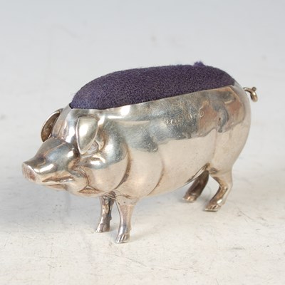 Lot 158 - An Edwardian silver novelty pin cushion...