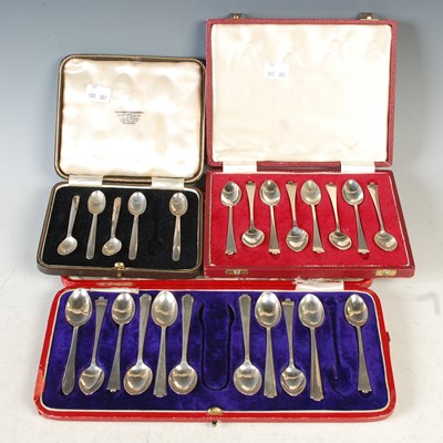 Lot 177 - A cased set of five Sheffield silver teaspoons;...