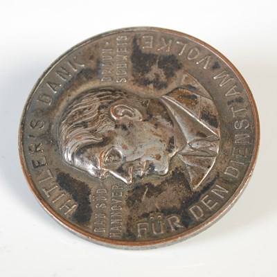 Lot 229 - Militaria Interest - Hitler's Dank badge, Gau...