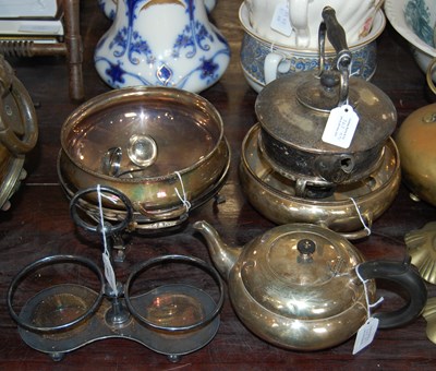 Lot 363 - A collection of assorted EP ware