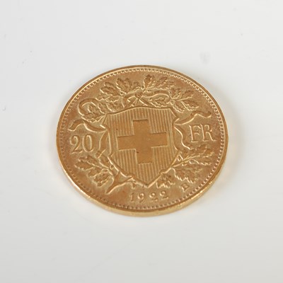 Lot 333 - A Swiss gold 20 Franc coin, dated 1922.