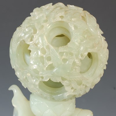 Lot 386 - A Chinese green stone carving of an elephant...