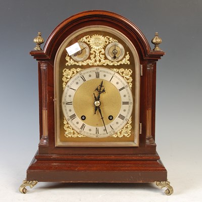 Lot 391 - A late 19th / early 20th century mahogany...