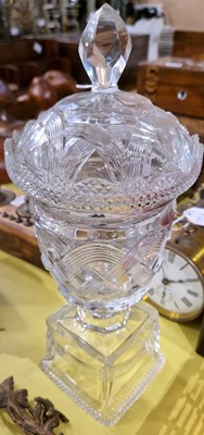 Lot 479 - A late 19th / early 20th century cut glass...