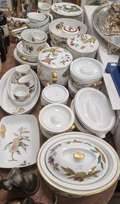 Lot 551 - A collection of Royal Worcester Evesham...