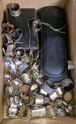 Lot 630 - Box - assorted plated ware, napkin rings,...