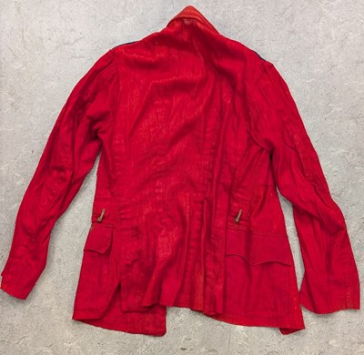 Lot 664 - A collection of Militaria to include an...