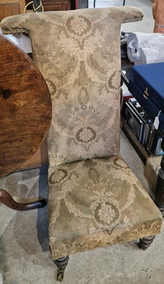 Lot 862 - A Victorian upholstered prie dieu chair.