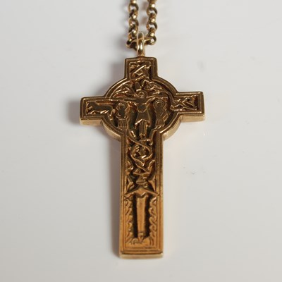 Lot 61 - A 9ct gold Celtic cross pendant, makers mark...