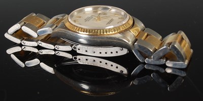 Lot 699 - A gentlemans Rolex Oyster Perpetual Datejust...