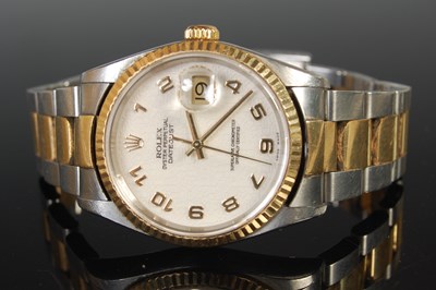 Lot 699 - A gentlemans Rolex Oyster Perpetual Datejust...