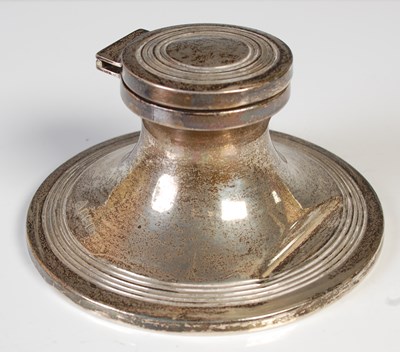 Lot 146 - A Birmingham silver Capstan inkwell, complete...