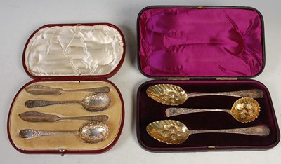 Lot 168 - A cased set of two Sheffield silver and silver...