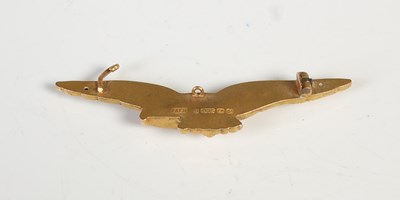 Lot 548 - A 9ct gold eagle brooch, lacking pin, 3.7 grams.