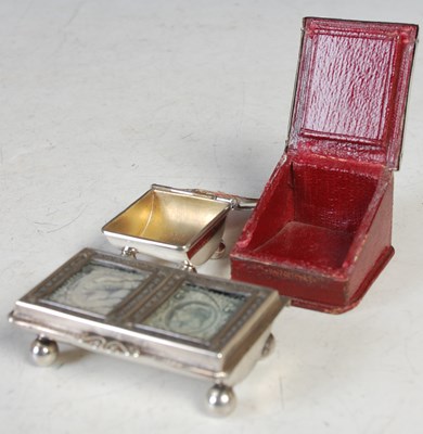 Lot 226 - Three assorted silver stamp boxes, comprising...