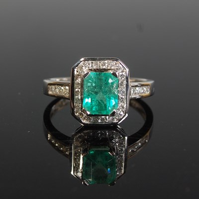 Lot 286 - A platinum, emerald and diamond Art Deco style...