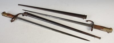 Lot 375 - A pair of late 19th century French bayonets,...