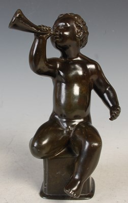 Lot 326 - A late 19th/ early 20th century bronze figure...