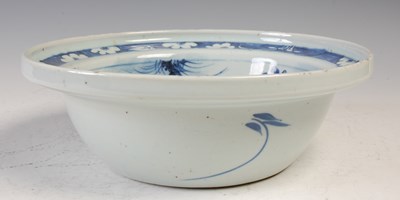 Lot 816 - A Chinese porcelain blue and white bowl, Qing...