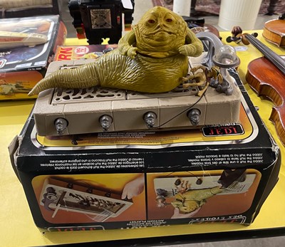 Lot 474 - A vintage 'Star Wars Return of the Jedi' boxed...