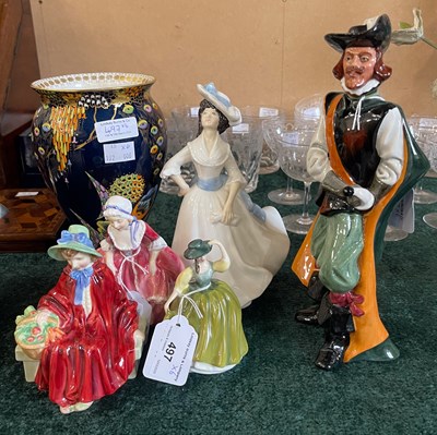Lot 497 - A group of ceramics to include a Carltonware...