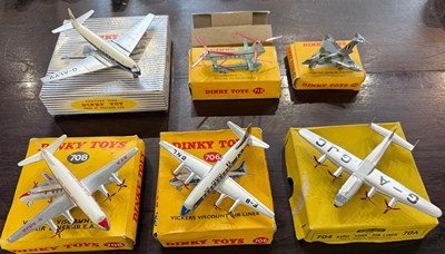 Lot 511 - A collection of assorted vintage boxed Dinky...