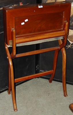 Lot 796 - An Edwardian mahogany folding campaign desk