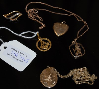 Lot 176H - A group of 9ct gold jewellery to include...