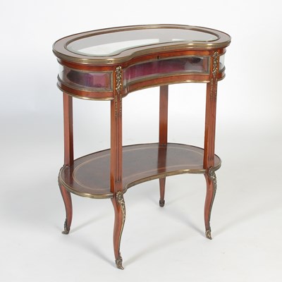 Lot 128 - A late 19th/ early 20th century mahogany and...