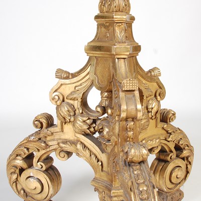 Lot 93 - A late 19th/ early 20th century giltwood...