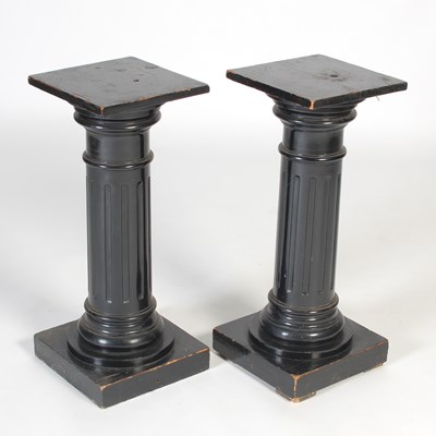 Lot 127 - A pair of late 19th/ early 20th century...