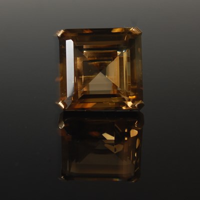 Lot 570 - A 1970’s 9ct gold cocktail ring, set with a...