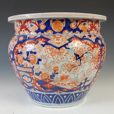 Lot 846 - A Japanese Imari porcelain jardiniere, late...