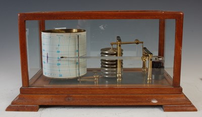 Lot 220 - A late 19th/ early 20th century mahogany cased...