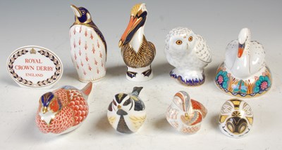 Lot 748 - A collection of eight Royal Crown Derby...
