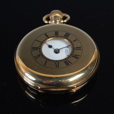 Lot 687 - An 18ct gold half-hunter pocketwatch, the...