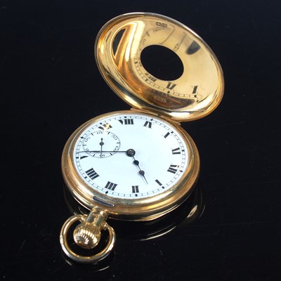 Lot 687 - An 18ct gold half-hunter pocketwatch, the...