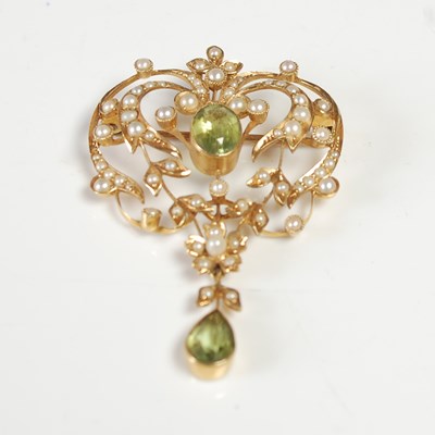 Lot 630 - An early 20th century yellow metal, split...