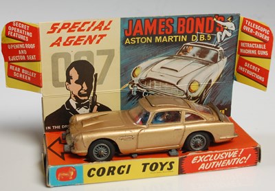 Lot 313 - A vintage Corgi Toys Special Agent 007 James...